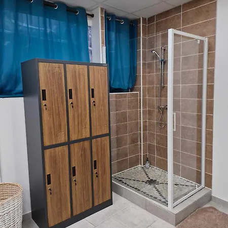 Blue Lagoon Spas Otel Montauban